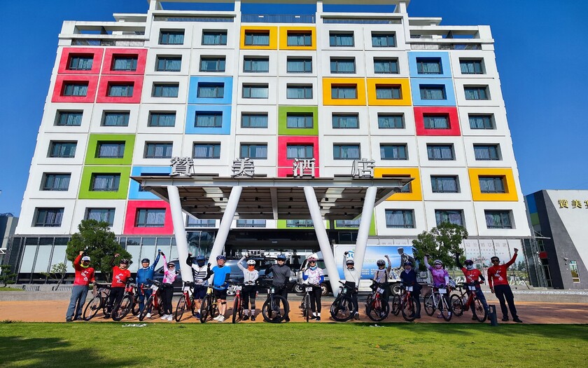 運動與健康,單車騎行,單車旅行,台灣車友,O型單車環島壯遊蘇花,哈尤溪溫泉彩岩,山海戀單車,單車看見台灣,山海戀車友故事